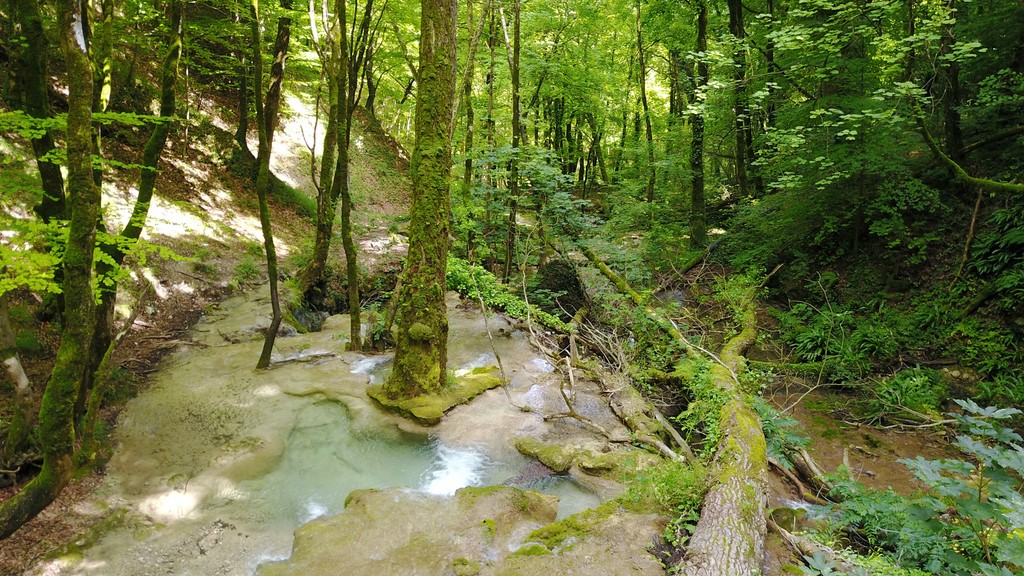 CASCADE CLAIREFONTAINE